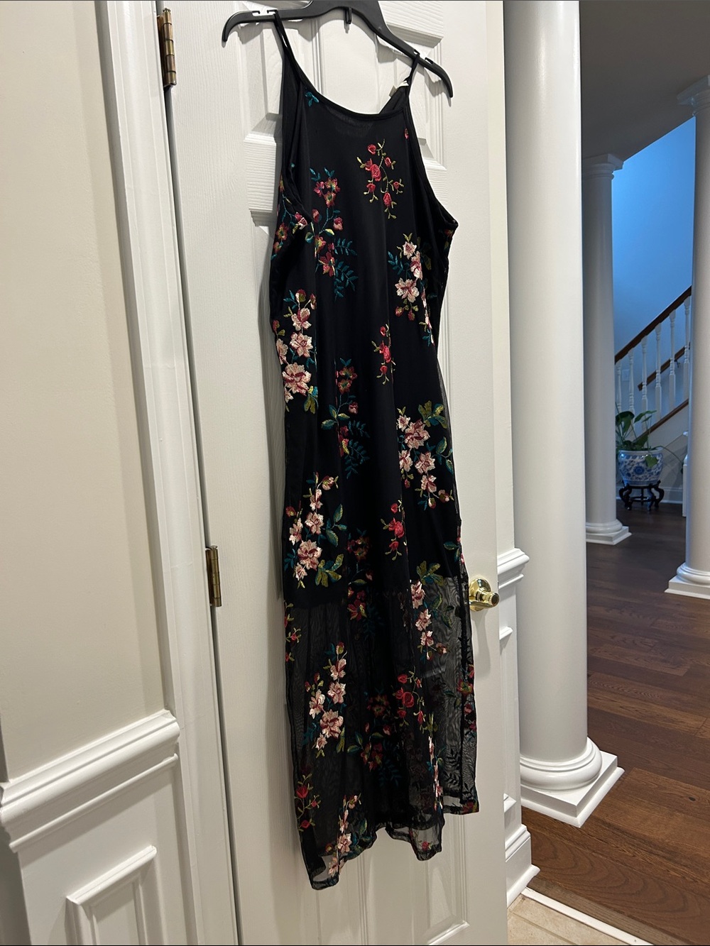 miami Black Floral Sleeveless Maxi Dress